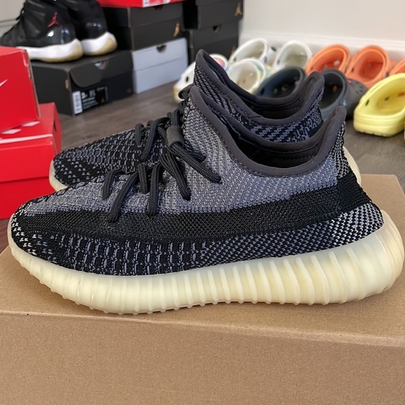 350 Yeezy Boost - Picture 6 of 9